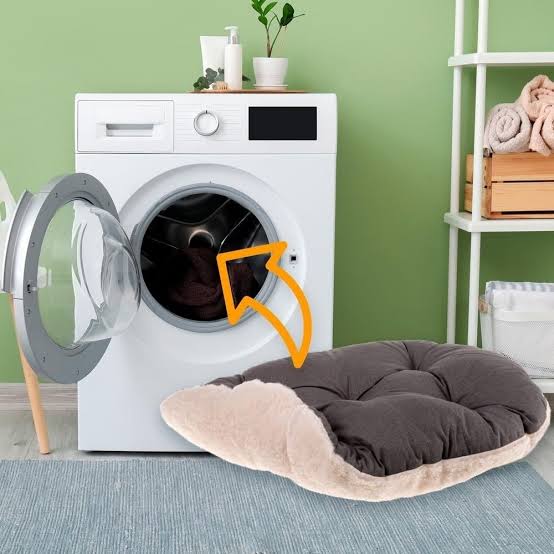 Ferplast Relax 55 Peluş Kedi Yatak, Size: 45*35cm Yıkanabilir
