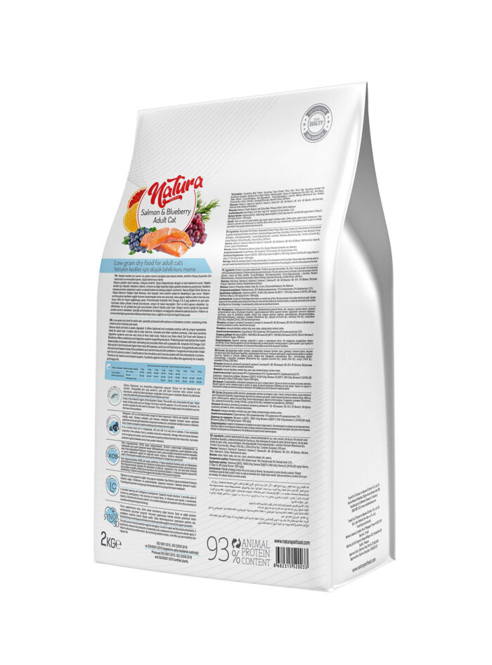 Natura Somon ve Yaban Mersinli Az Tahıllı Yetişkin Kedi Kuru Maması, 2kg